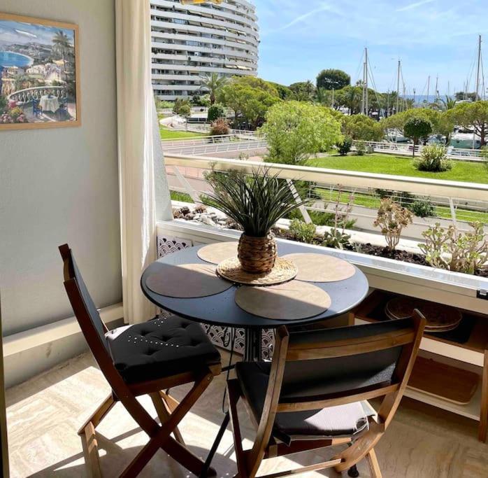 Studio Port Marina - Parking Prive, Climatise Au Ducal Villeneuve-Loubet Exterior foto